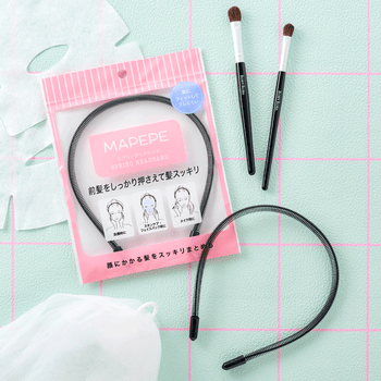 NEW 💕Introducing the  MAPEPE  Spring Hairband — a coiled, spring-shaped headband that holds your bangs firmly in place for a clean, tidy look.