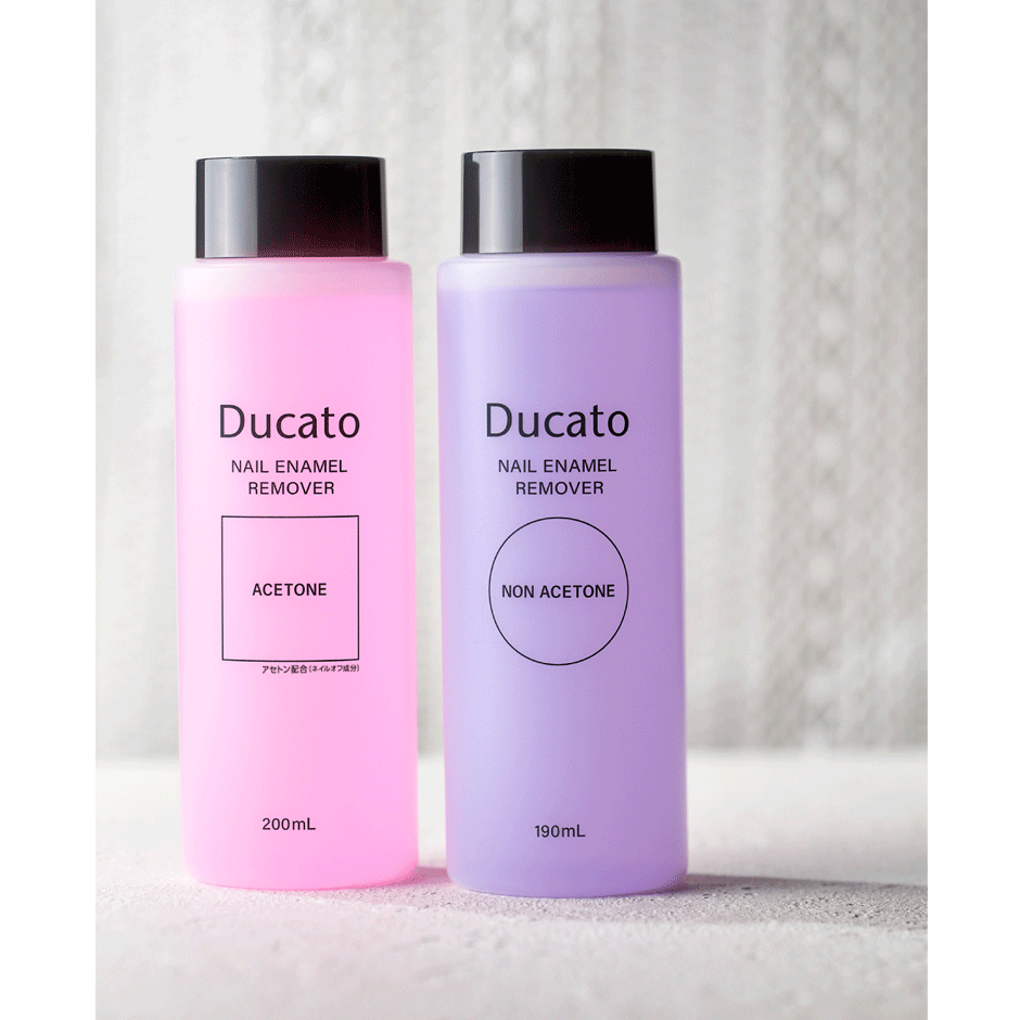 2025 NEW X DUCATO 💕 Removes nail polish layers cleanly! Contains acetone (nail remover)